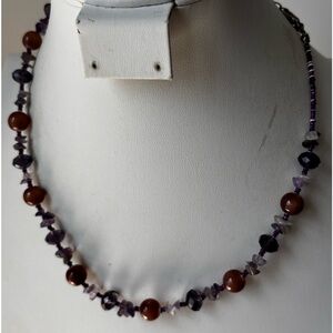 Amethyst chip necklace/ silver tone/ mixed with other types of beads